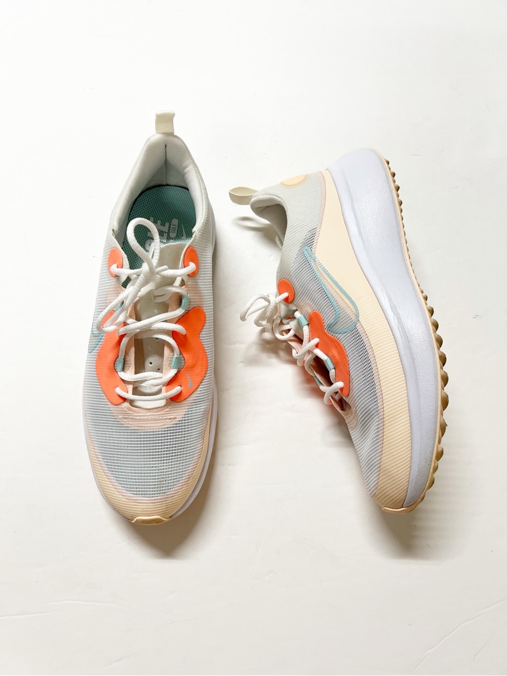 Nike Golf Womens Peach Turquoise Fitsole Ace Summerlite Spikeless Golf Shoe